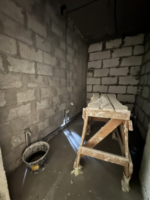 Продам трехкомнатную (3-комн.) квартиру, Молодёжная ул, 4, Каспийск г