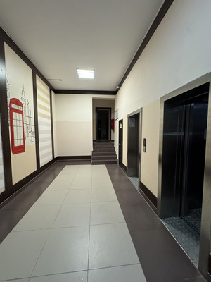 Продам трехкомнатную (3-комн.) квартиру, Молодёжная ул, 4, Каспийск г