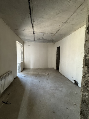 Продам трехкомнатную (3-комн.) квартиру, Молодёжная ул, 4, Каспийск г
