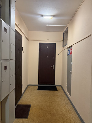 Продам двухкомнатную (2-комн.) квартиру, Госпитальный Вал ул, 5, Москва г