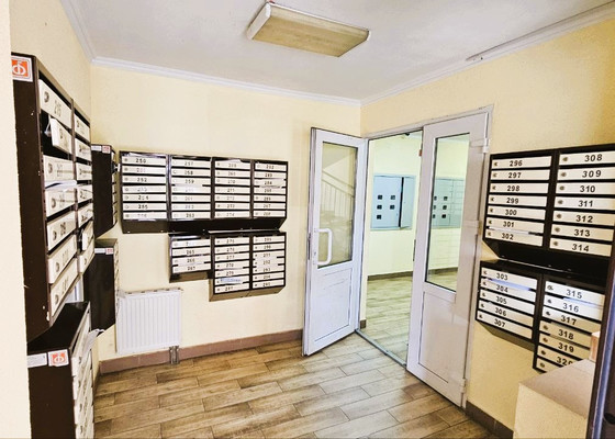 Продам однокомнатную (1-комн.) квартиру, Западный Обход ул, 42к7, Краснодар г