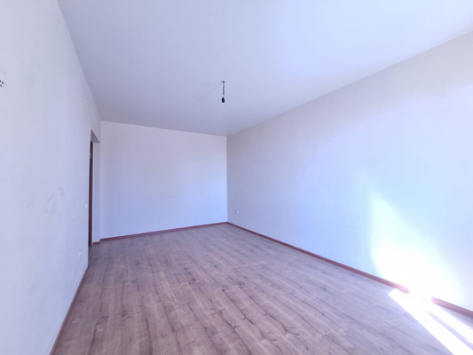 Продам двухкомнатную (2-комн.) квартиру, А.А.Кадырова ул, 2, Нальчик г