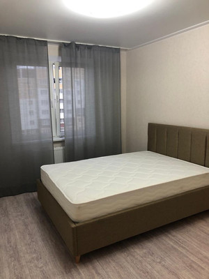 Продам двухкомнатную (2-комн.) квартиру, Зеленоградская ул, 34, Краснодар г
