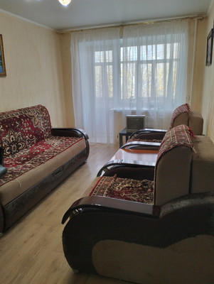 Продам трехкомнатную (3-комн.) квартиру, Машиностроителей ул, 6кЖ, Йошкар-Ола г