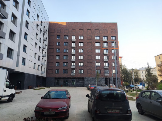 Продам трехкомнатную (3-комн.) квартиру, Русаковская ул, 2, Москва г