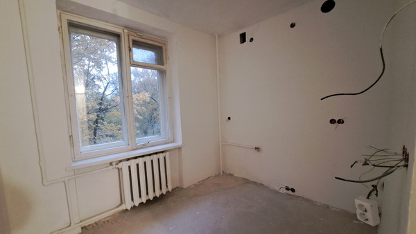 Продам двухкомнатную (2-комн.) квартиру, Железноводская ул, 27, Санкт-Петербург г