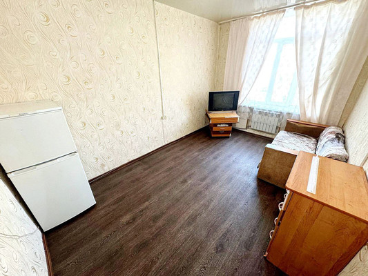 Продам комнату в 4-комн. квартире, Хетагуровская ул, 7, Комсомольск-на-Амуре г