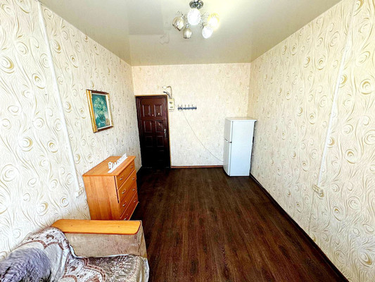 Продам комнату в 4-комн. квартире, Хетагуровская ул, 7, Комсомольск-на-Амуре г