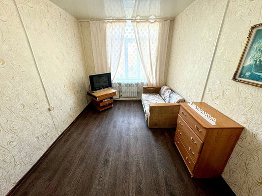 Продам комнату в 4-комн. квартире, Хетагуровская ул, 7, Комсомольск-на-Амуре г