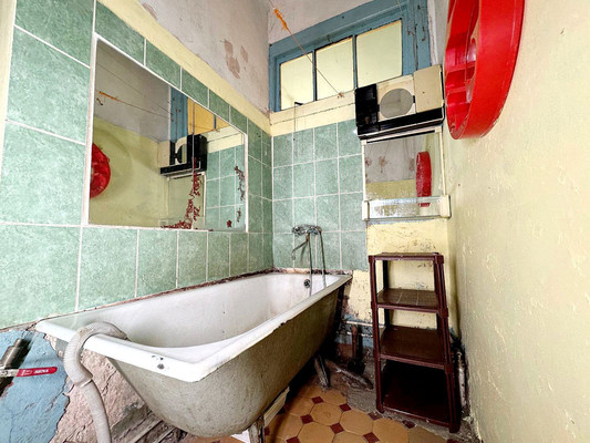 Продам комнату в 4-комн. квартире, Хетагуровская ул, 7, Комсомольск-на-Амуре г