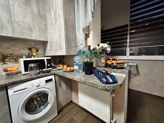 Продам однокомнатную (1-комн.) квартиру, Ковыльная ул, 94, Симферополь г