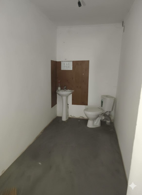 Сдам торговое помещение 865 м2, Колхозный пер, 6, Нижнегорский пгт