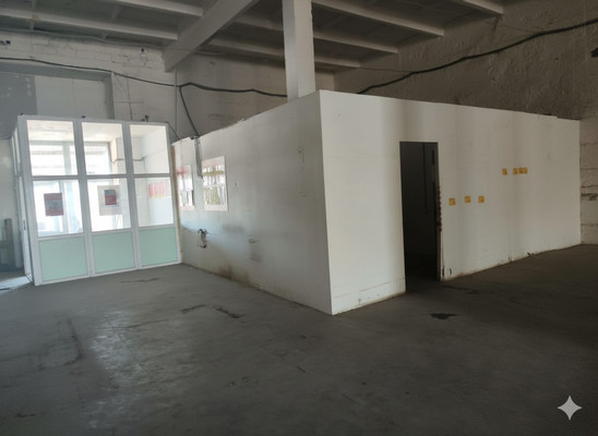 Сдам торговое помещение 865 м2, Колхозный пер, 6, Нижнегорский пгт