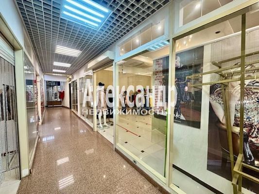 Продам торговое помещение 60,1 м2, Мира ул, 8А, Выборг г