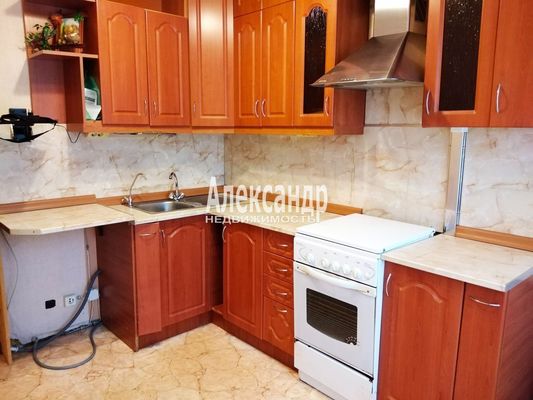 Продам однокомнатную (1-комн.) квартиру, Маршала Блюхера пр-кт, 65, Санкт-Петербург г