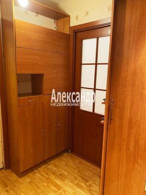 Продам однокомнатную (1-комн.) квартиру, Маршала Блюхера пр-кт, 65, Санкт-Петербург г