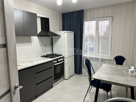 Сдам однокомнатную (1-комн.) квартиру, Мира ул, 30, Ильский пгт