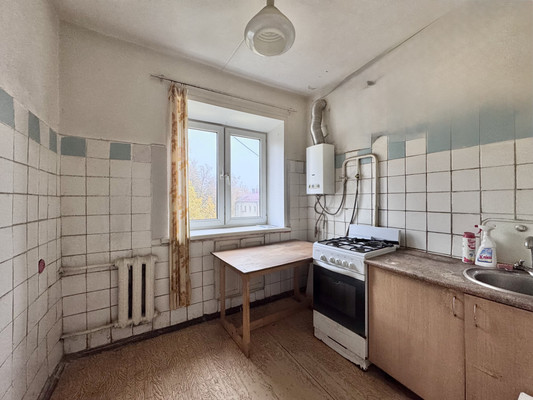 Продам двухкомнатную (2-комн.) квартиру, Ленина пр-кт, 13, Брянск г