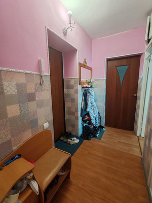 Продам трехкомнатную (3-комн.) квартиру, Рябикова б-р, 42, Иркутск г