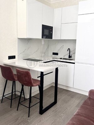 Продам однокомнатную (1-комн.) квартиру, Братьев Весниных б-р, 2, Москва г
