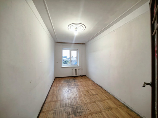 Продам трехкомнатную (3-комн.) квартиру, Ленина ул, 79, Нарткала г