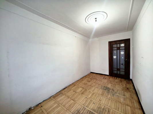 Продам трехкомнатную (3-комн.) квартиру, Ленина ул, 79, Нарткала г