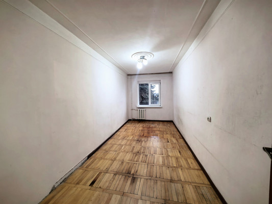 Продам трехкомнатную (3-комн.) квартиру, Ленина ул, 79, Нарткала г