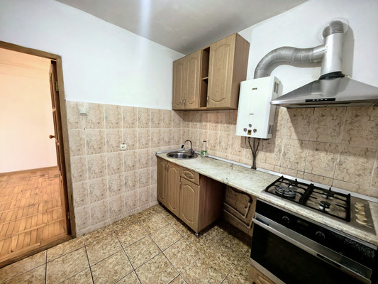 Продам трехкомнатную (3-комн.) квартиру, Ленина ул, 79, Нарткала г