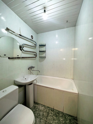 Продам трехкомнатную (3-комн.) квартиру, Ленина ул, 79, Нарткала г