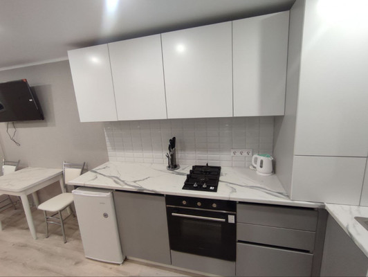 Продам однокомнатную (1-комн.) квартиру, Калараша ул, 48Г, Туапсе г