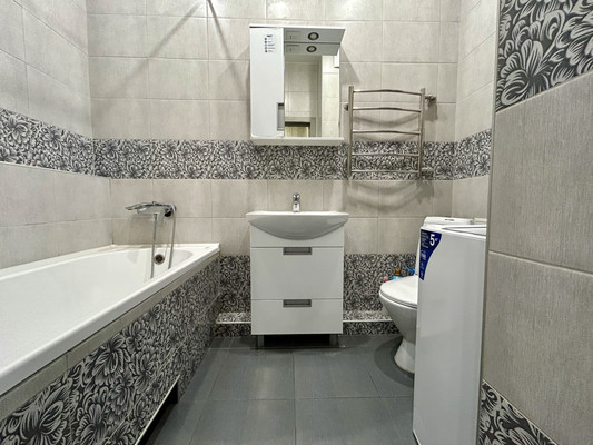 Продам однокомнатную (1-комн.) квартиру, Парк А ул, 95, Новороссийск г