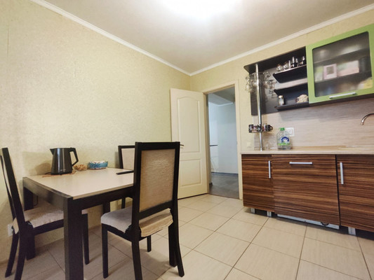 Продам двухкомнатную (2-комн.) квартиру, Антонова-Овсеенко ул, 29, Воронеж г