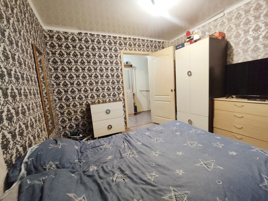 Продам двухкомнатную (2-комн.) квартиру, Антонова-Овсеенко ул, 29, Воронеж г