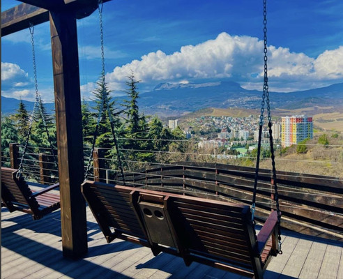 Продам однокомнатную (1-комн.) квартиру, Красноармейский пер, 1, Алушта г