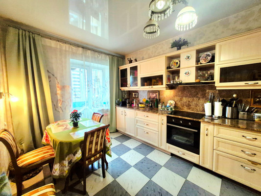 Продам двухкомнатную (2-комн.) квартиру, Варшавская ул, 19к2, Санкт-Петербург г