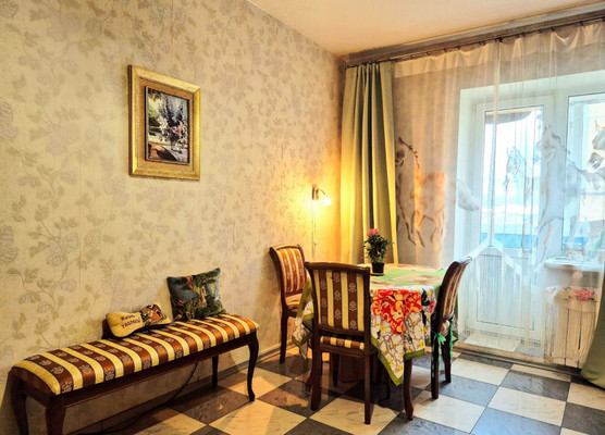 Продам двухкомнатную (2-комн.) квартиру, Варшавская ул, 19к2, Санкт-Петербург г