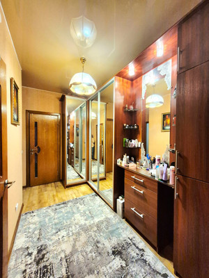 Продам двухкомнатную (2-комн.) квартиру, Варшавская ул, 19к2, Санкт-Петербург г