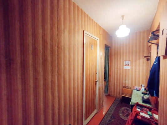 Продам двухкомнатную (2-комн.) квартиру, Космонавтов ул, 10, Люберцы г