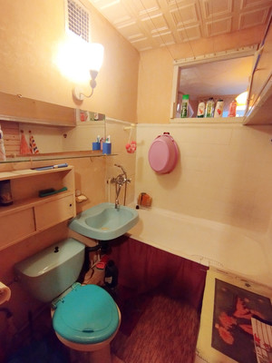 Продам двухкомнатную (2-комн.) квартиру, Космонавтов ул, 10, Люберцы г