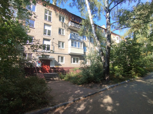 Продам двухкомнатную (2-комн.) квартиру, Космонавтов ул, 10, Люберцы г