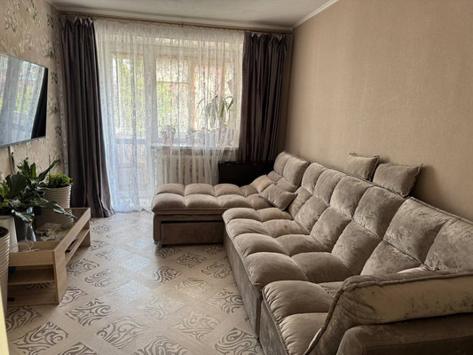 Продам двухкомнатную (2-комн.) квартиру, Карла Маркса ул, 37, Ишим г