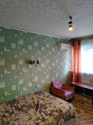 Продам однокомнатную (1-комн.) квартиру, Строителей ул, 4, Ямное с