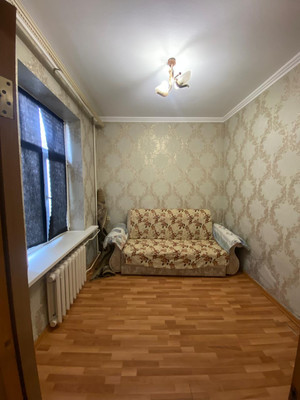 Продам двухкомнатную (2-комн.) квартиру, Горького ул, 72, Нальчик г