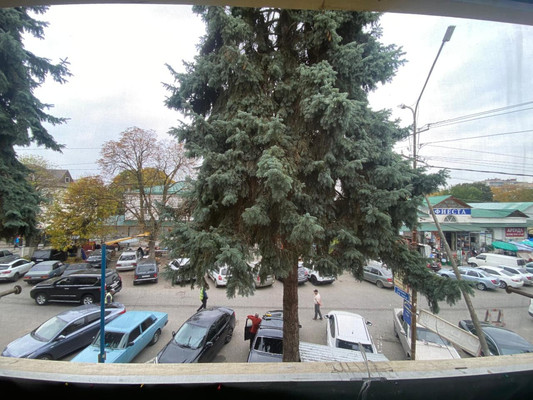 Продам двухкомнатную (2-комн.) квартиру, Горького ул, 72, Нальчик г