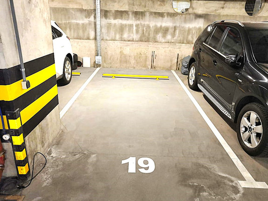 Продам машиноместо 15,4 м2, Коломяжский пр-кт, 5к4, Санкт-Петербург г