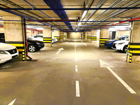 Продам машиноместо 15,4 м2, Коломяжский пр-кт, 5к4, Санкт-Петербург г