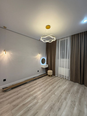 Продам двухкомнатную (2-комн.) квартиру, Восточно-Кругликовская ул, 34, Краснодар г