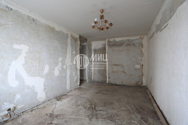 Продам двухкомнатную (2-комн.) квартиру, Шепелюгинская ул, 16, Москва г