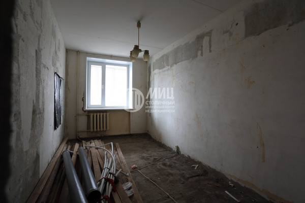 Продам двухкомнатную (2-комн.) квартиру, Шепелюгинская ул, 16, Москва г