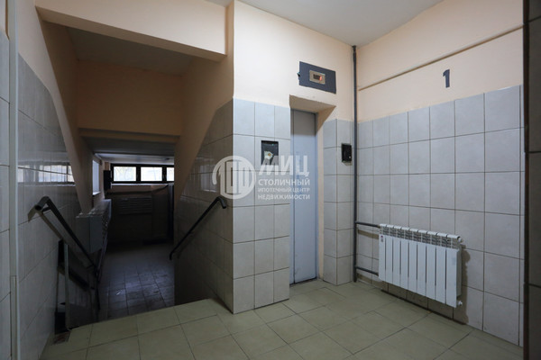 Продам двухкомнатную (2-комн.) квартиру, Шепелюгинская ул, 16, Москва г